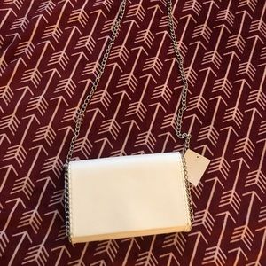 Chelsea 28 crossbody